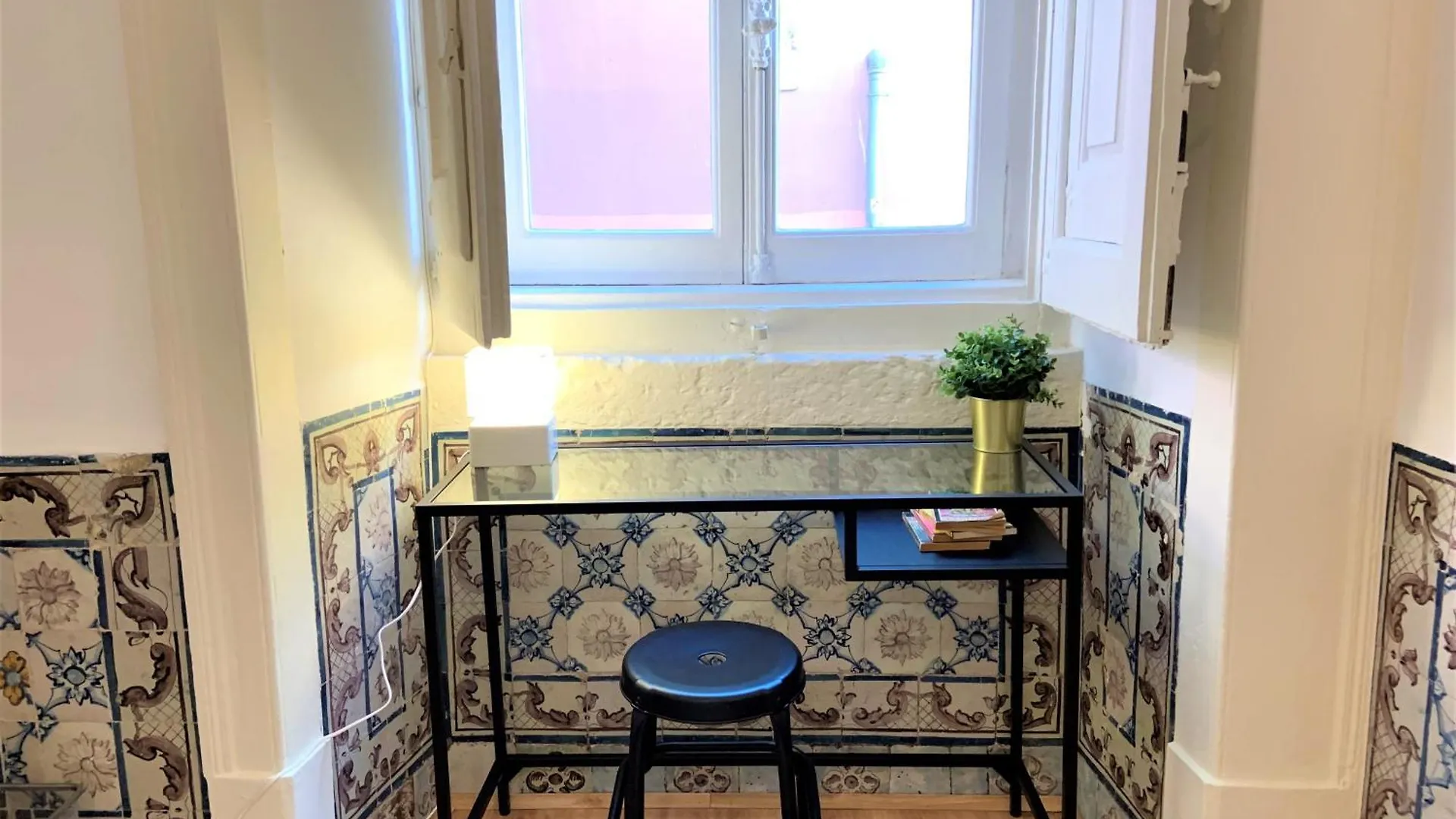 My Fair Lisbon - Bairro Alto Fine Apartments 0*,